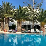 Ξενοδοχείο με διαμερίσματα Annita's Village Αγία Άννα