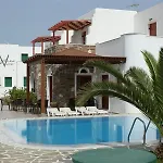 Lägenhetshotell Annita's Village 3*