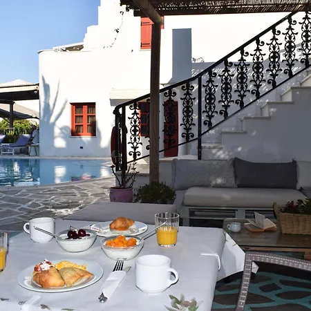 Annita's Village 3*