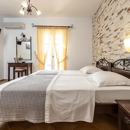Annita's Village Aparthotel Agia Anna (Naxos)