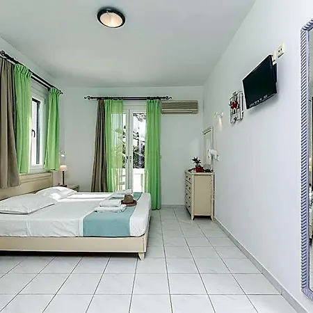 Annita's Village 3*