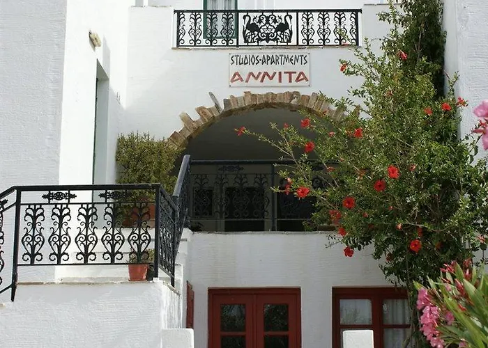 Annita's Village Αγία Άννα