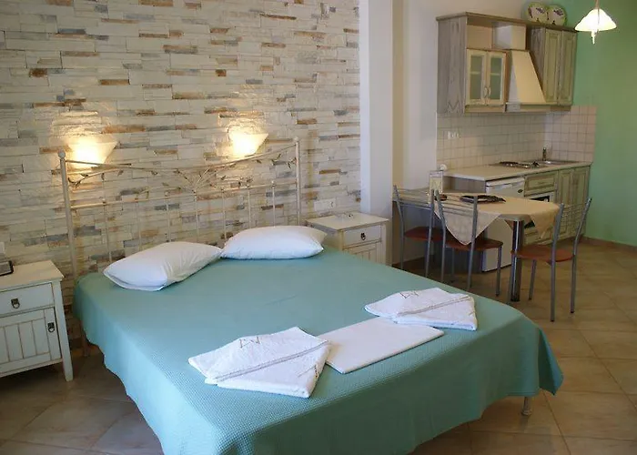 Annita's Village Lägenhetshotell 3*